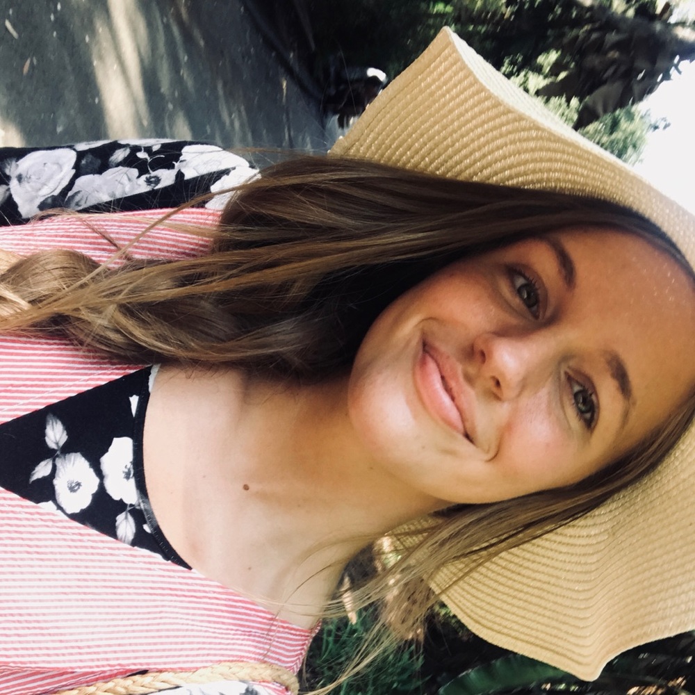 Meet your Posher, Breanna